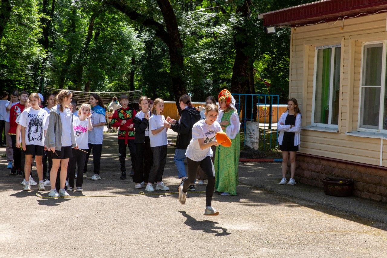 В ставропольском детском центре «Лесная поляна» стартовала вторая смена